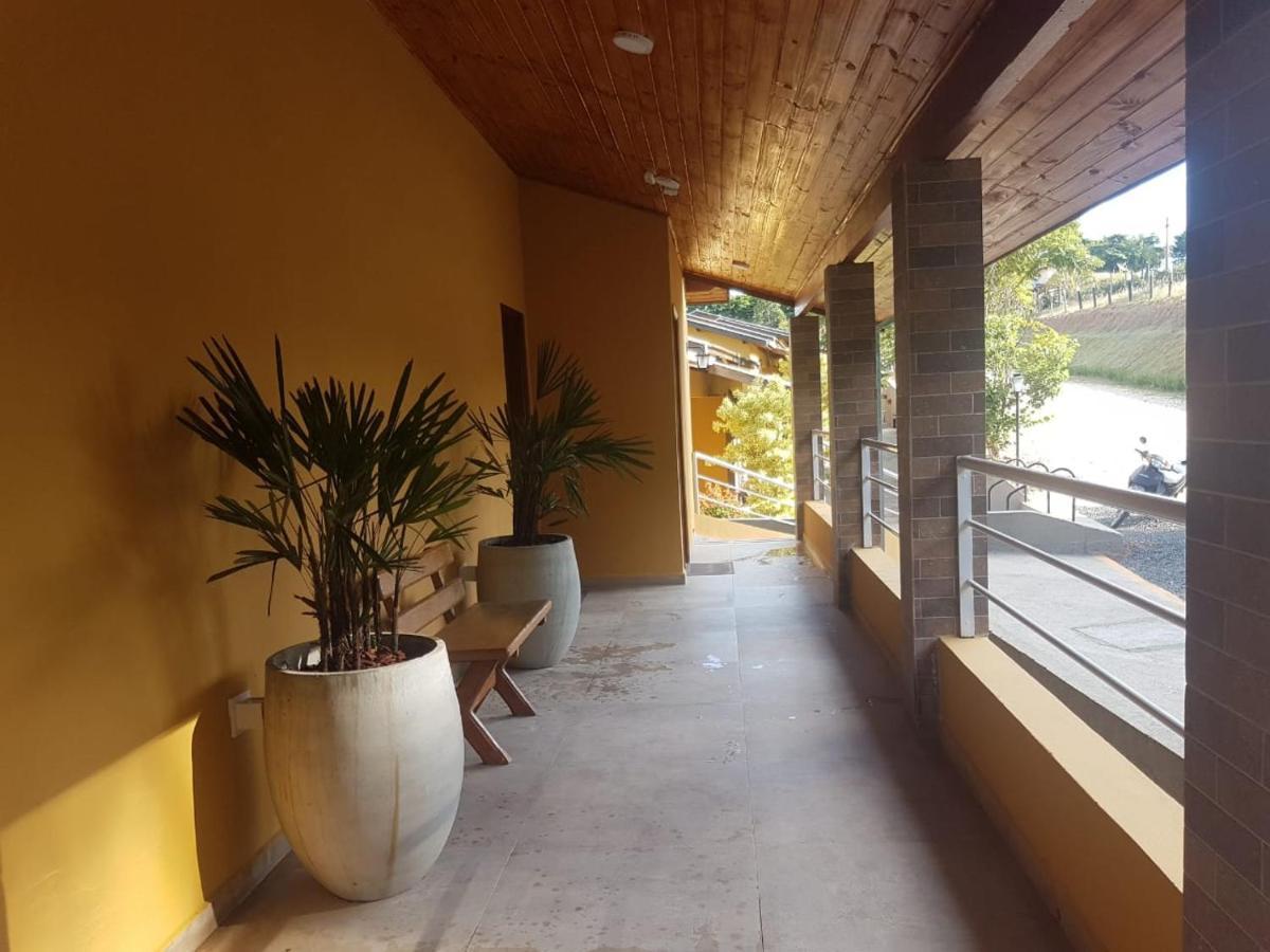 Molise Hotel Fazenda Serra Negra  Bagian luar foto