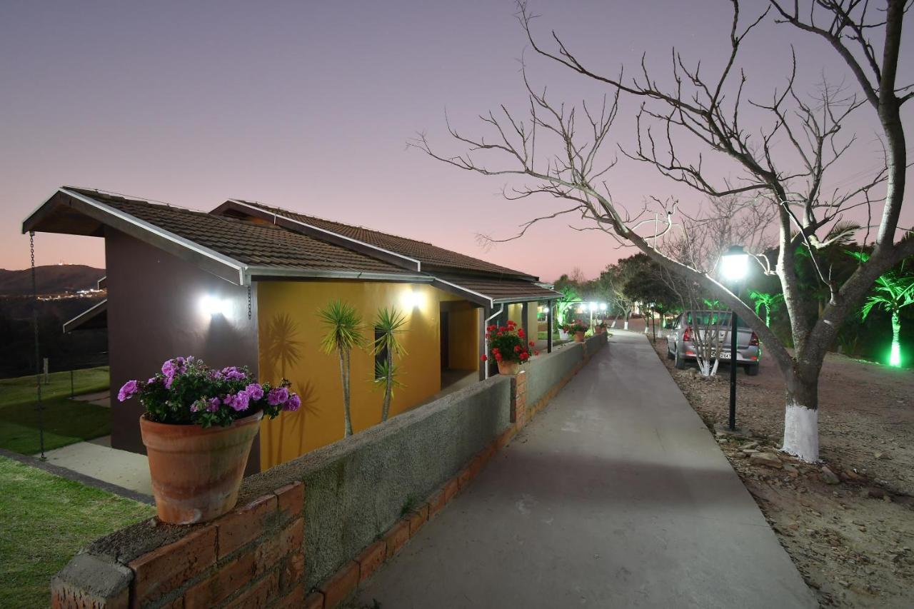 Molise Hotel Fazenda Serra Negra  Bagian luar foto