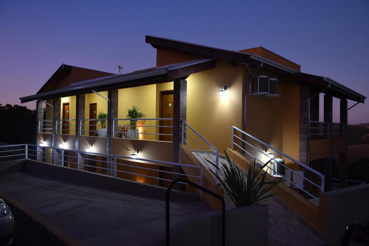 Molise Hotel Fazenda Serra Negra  Bagian luar foto